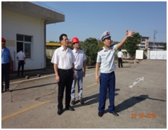 和順油庫迎接湘潭高新區安全生產(chǎn)專(zhuān)項檢查 和順油庫迎接湘潭高新區安全生產(chǎn)專(zhuān)項檢查